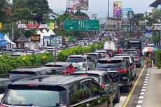 Liburan ke Puncak Bawa Mobil CVT, Perhatikan Ini Saat Macet