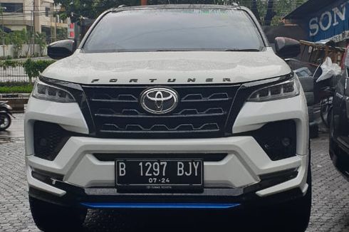 Lebih Gagah dan Mewah, Bikin Tampang Fortuner Lawas Jadi Legender