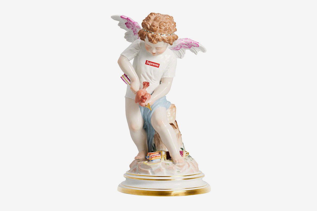 Patung cupid Supreme dan Meissen