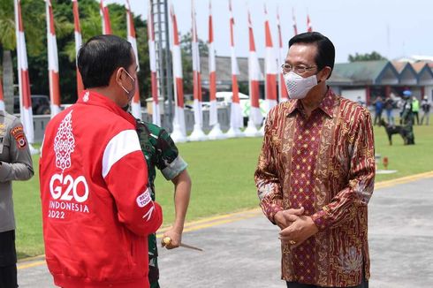 Sri Sultan Dampingi Jokowi Terbang ke IKN, Bawa Tanah dan Air dari Keraton Yogyakarta