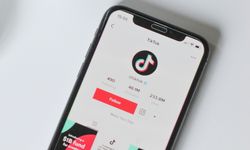 Studi: Remaja yang Kecanduan TikTok Memiliki Kesehatan Mental Buruk