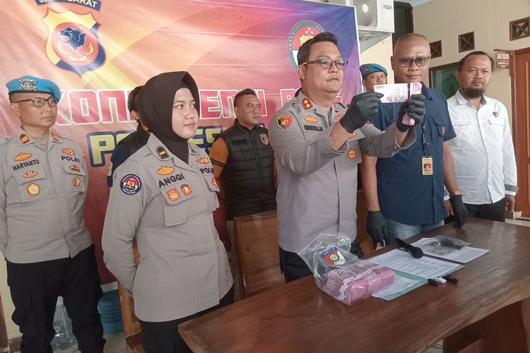 Modus Hibah Ponpes Rp 33 M dan Sandiwara Begal, Sindikat Gasak Rp 150 Juta, Ditangkap di Tol Cipularang