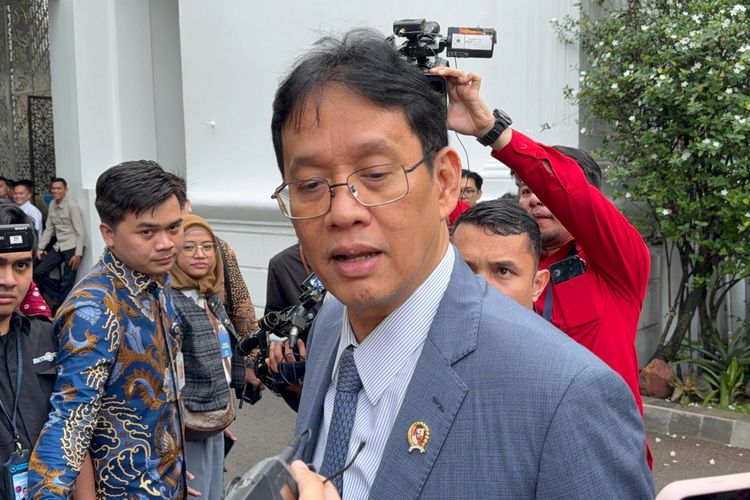 Purbaya Ancam Tutup Total Pabrik Rokok Ilegal Usai Skema Cukai Baru Berlaku