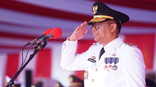 Pj Gubernur Riau Sampaikan Fokus dan Capaian Pembangunan Riau pada Peringatan HUT Ke-79 RI