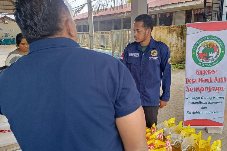 Koperasi Merah Putih di Desa Sempajaya, Kabupaten Karo, Sumatera Utara, saat menggelar pasar murah.
