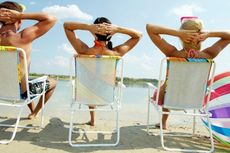5 Bahaya di Pantai dan Cara Menghindarinya