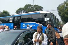 Ada Prabowo-Sandiaga Daftar ke KPU, Perjalanan Transjakarta Tersendat di Jalan Imam Bonjol 