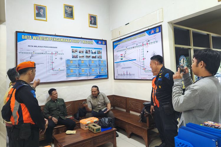 Ular Berbisa Berkeliaran di KA Kertanegara, Penumpang Panik