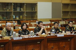 Bukan Dijemput, Kajari Karo dan 3 Jaksa Diantar ke Kejagung Terkait Kasus Amsal Sitepu