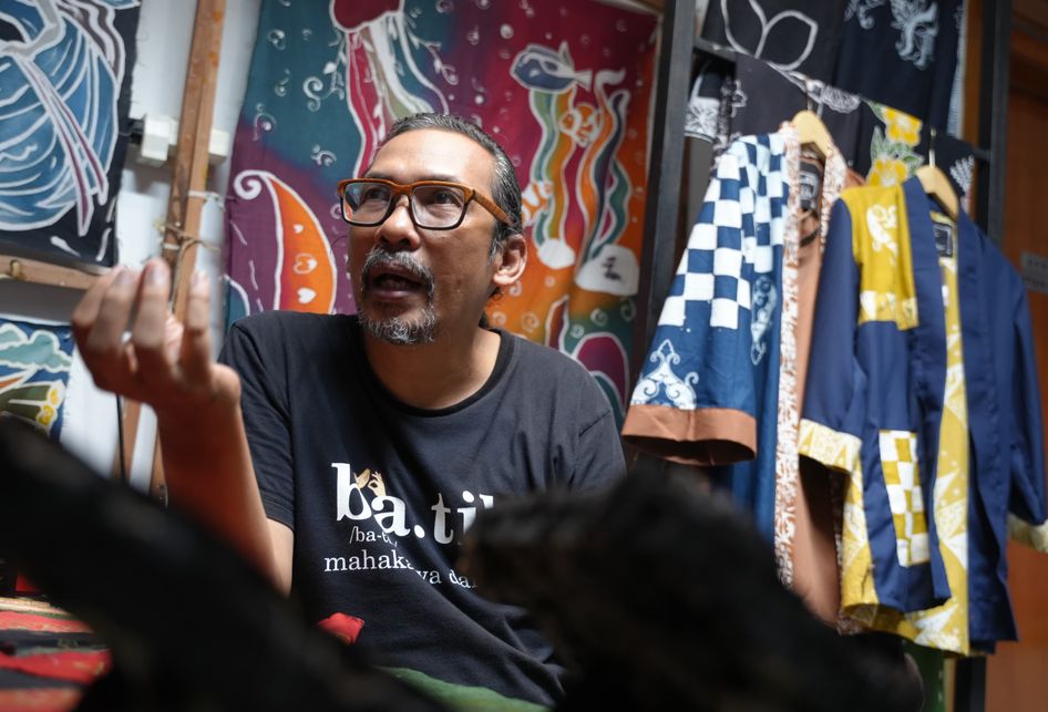 Kisah Jakarta dalam Sehelai Kain Batik