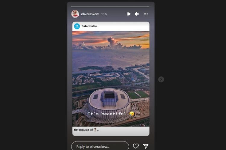 Unggahan Insta Story pebalap Formula E Oliver Askew (Avalanche Andretti) yang memuji keindahan Jakarta International E-Prix Circuit (JIEC) di Ancol (Instagram Oliver Askew)