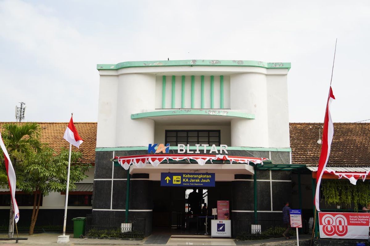 Stasiun Blitar mencatat 146.399 pergerakan pelanggan pada periode Januari-April 2026.