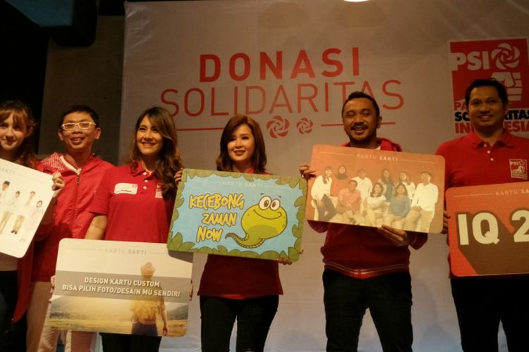 Partai Solidaritas Indonesia (PSI) meluncurkan kartu SAKTI Kartu Solidaritas Anti Korupsi dan Intoleransi untuk menggalang dana publik di Metro Coffee, Jakarta Pusat, Jumat (19/1/2018).
