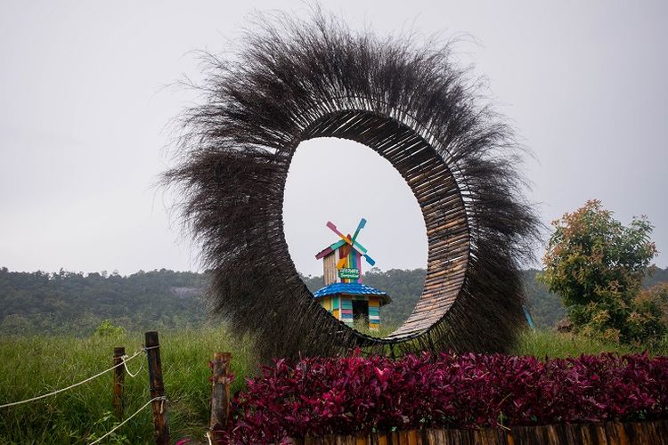 Salah satu spot berfoto di Eco Park, Kabupaten Bangka, Jumat (6/3/2020).