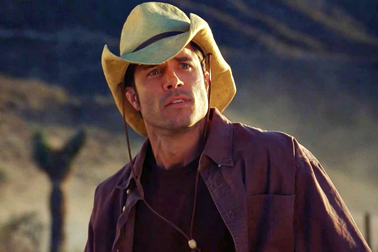 Shawn Christian dalam film thriller Tremors 3: Back to Perfection (2001).