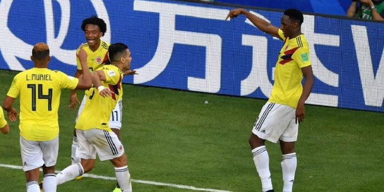 Para pemain Kolombia merayakan gol Yerry Mina ke gawang Senegal pada pertandingan Grup H Piala Dunia 2018 di Samara Arena, 28 Juni 2018. 