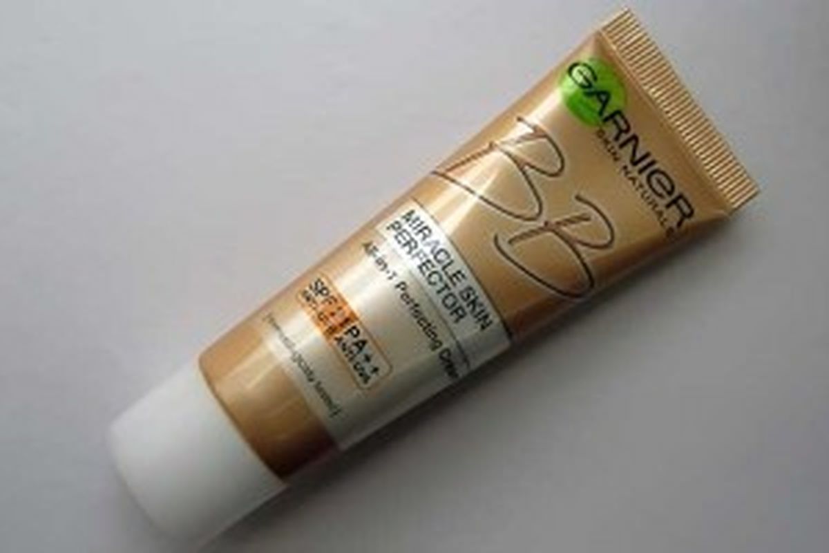 Garnier BB Cream Miracle Skin Protector .