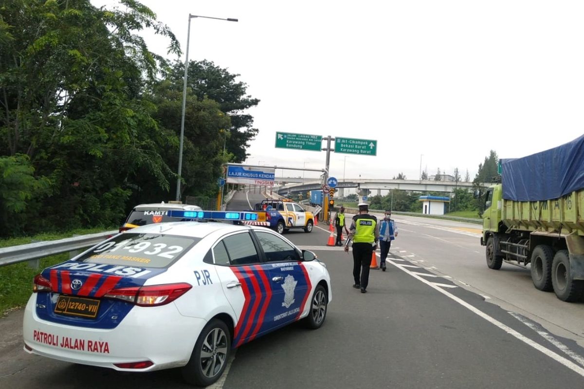 Jalan Tol Layang MBZ