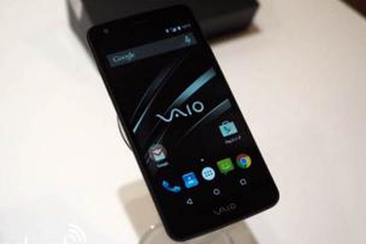 Smartphone Android pertama buatan Vaio.