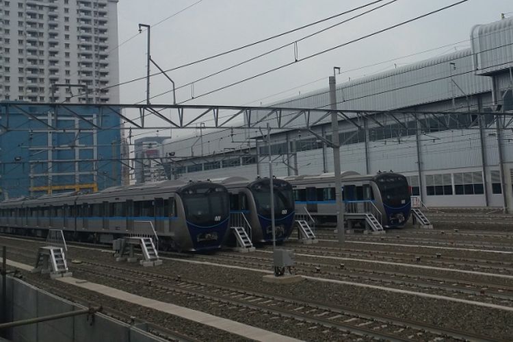 Kereta MRT berada di Depo Lebak Bulus, Jakarta Selatan, Selasa (28/8/2018).