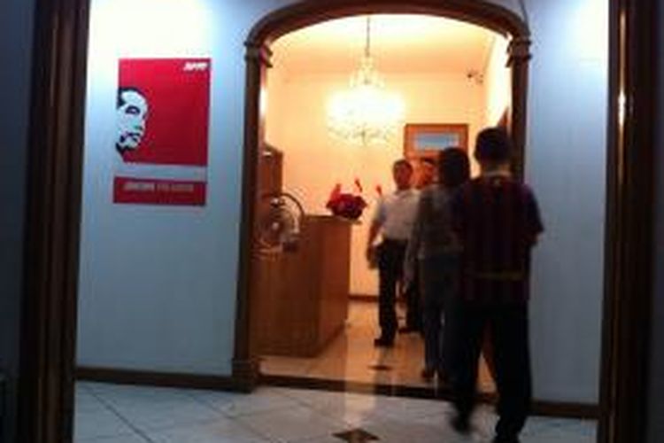 Rumah Panitia Syukuran Rakyat Jokowi-JK di Jalan Cemara, Menteng, Jakarta Pusat.