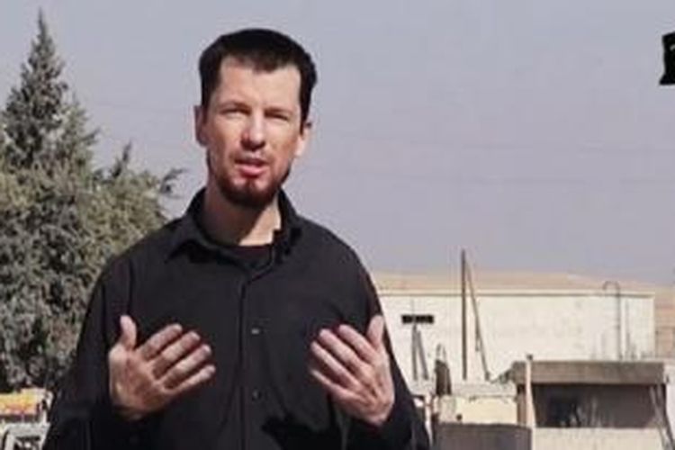 Wartawan foto Inggris, John Cantlie dalam video propaganda ISIS