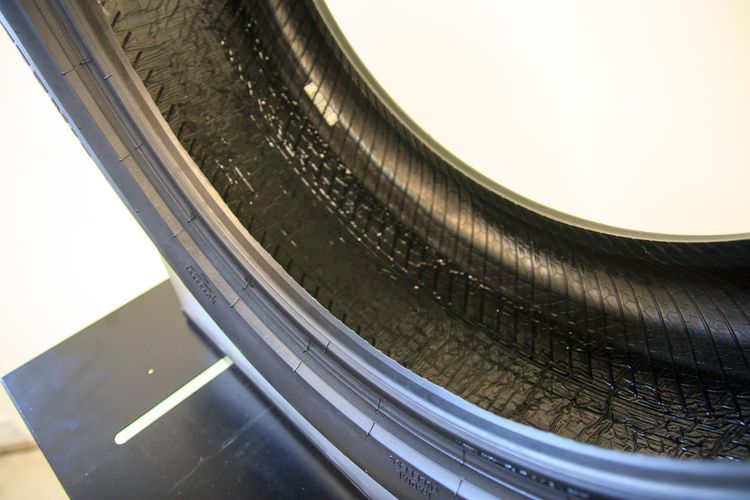Seal inside tire