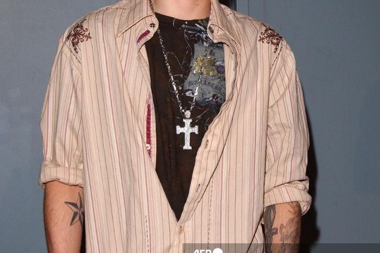 Penyanyi Aaron Carter meninggal dunia pada 5 November 2022. Dia ditemukan tak bernyawa di rumahnya di Lancaster, California. foto diambil pada 20 Juni 2006 di acara T-Mobile Sidekick 3 di Sunset Boulevard, Hollywood.