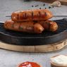 5 Cara Bakar Sosis agar Juicy dan Bumbunya Meresap 