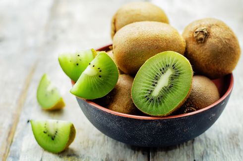 6 Buah dan Sayur yang Tidak Perlu Dikupas, Salah Satunya Kiwi
