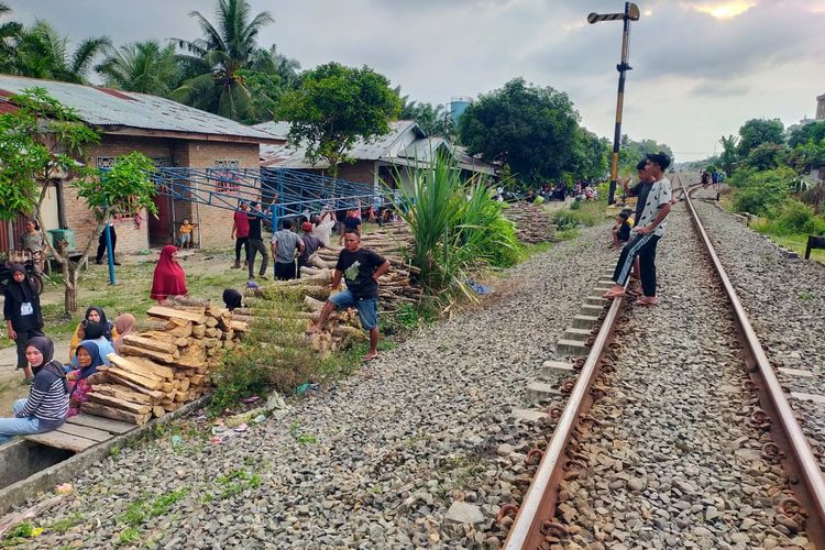 Balita 2 Tahun di Sergai Tewas Tersambar Kereta Api, PT KAI: Sangat Disayangkan dan Prihatin   