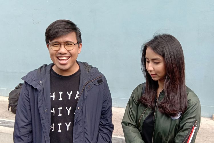 Joshua Suherman dan Clairine Clay berpose di Gedung Trans, mampang Prapatan, Jakarta Selatan, Jumat (15/2/2019).