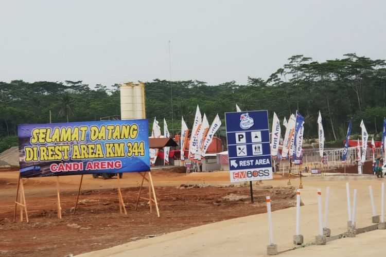 Rest area di ruas tol fungsional Pejagan-Pemalang-Batang.