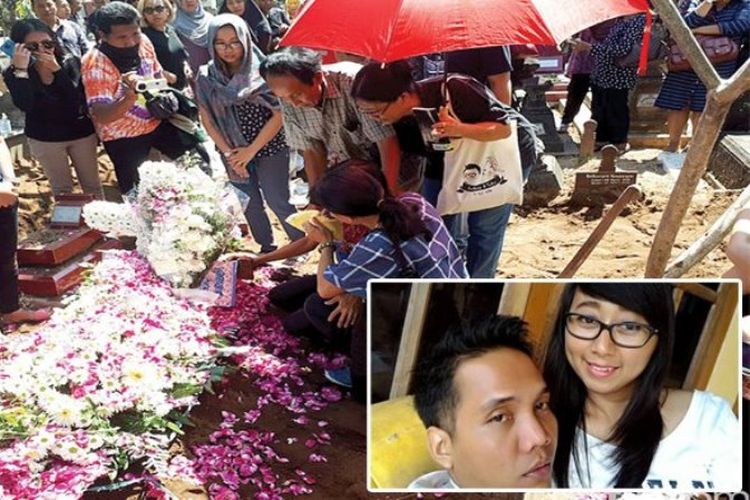 Pemakaman Chatarina Wiedyawati, calon pengantin yang ditemukan tewas usai berpamitan untuk foto pre-wedding kepada orangtuanya.