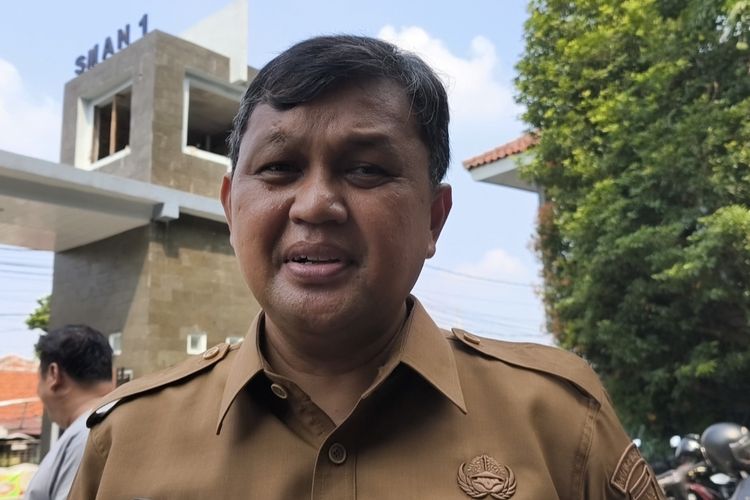 Pemkot Tangsel Gratiskan Seragam Siswa SD-SMP Negeri, Dibiayai APBD