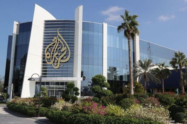 Arab Saudi dan negara sekutu-sekutunya menuntut Qatar menutup jaringan televisi Al Jazeera.