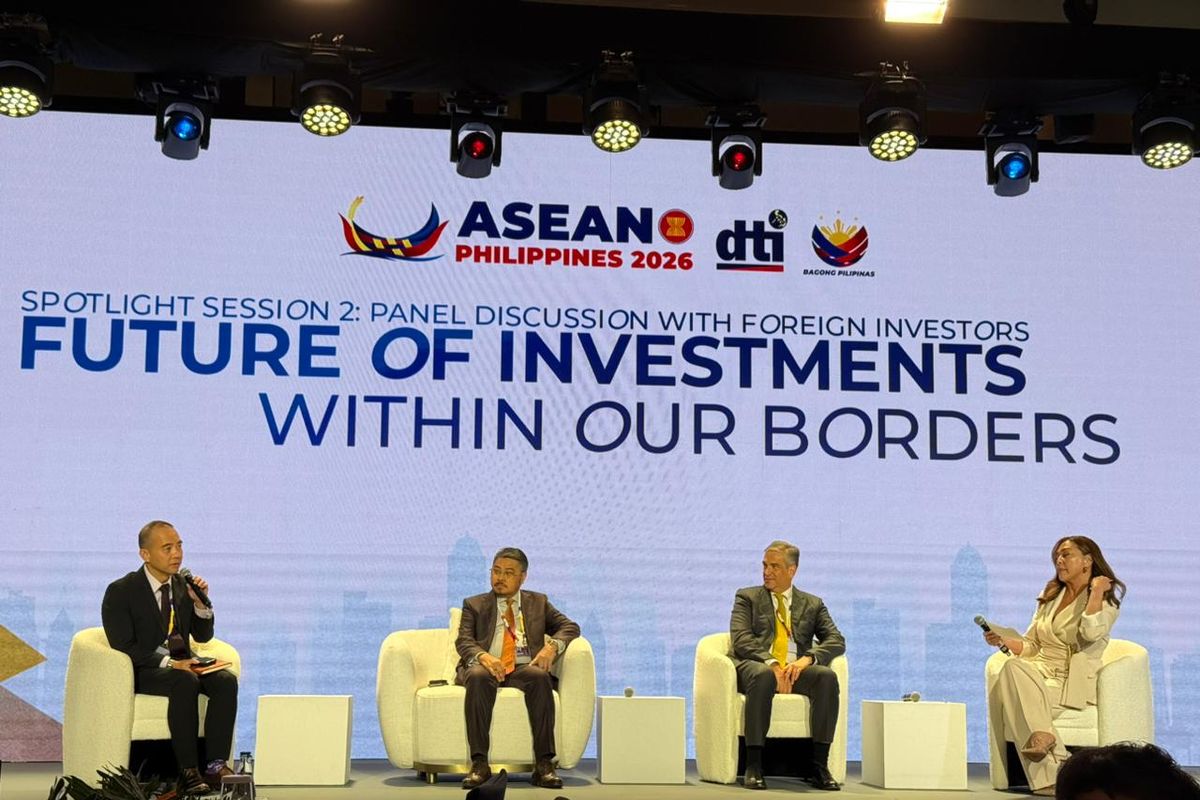 Sesi diskusi panel pada ajang ASEAN Editors and Economic Opinion Leaders Forum 2026. (Dok. Pertamina)