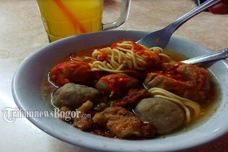 Bakso Seuseupan di Bogor. 