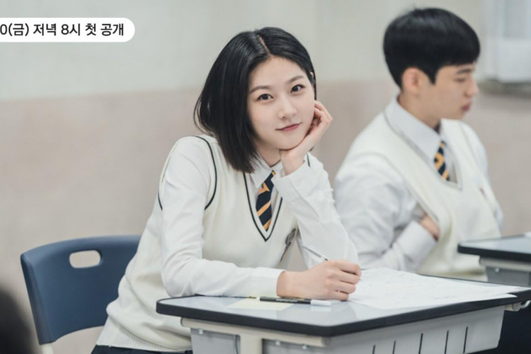 Kim Sae Ron dalam The Great Shaman Ga Doo-shim (2021).