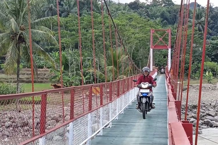 Dulu Harus Memutar 30 Km, Kini Tinggal Menyeberang, Jembatan Garuda Jadi Harapan Baru Warga Pelosok Wonosobo
