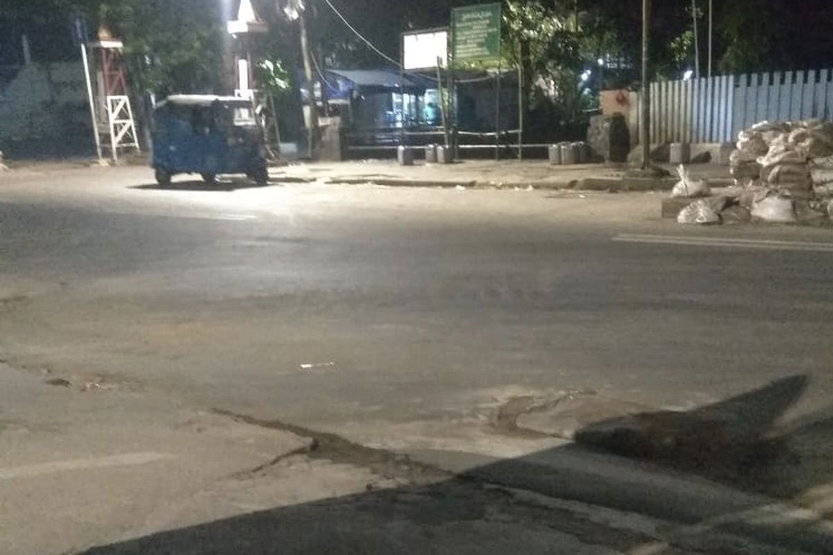 Lokasi penyerangan yang diduga dilakukan oleh gerombolan diduga geng motor di Jalan Raya Raden Saleh tepatnya di dekat Masjid Al-Makmur, Cikini, Menteng, Jakarta Pusat pada Sabtu (3/7/2021) sekitar pukul 04.00.
