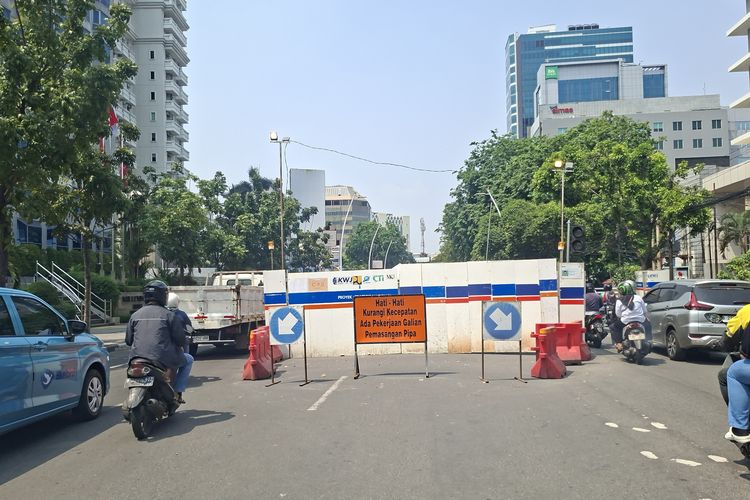 Galian Sepanjang Tanah Abang hingga Cideng Jakpus Bikin Macet, Sampai Kapan?