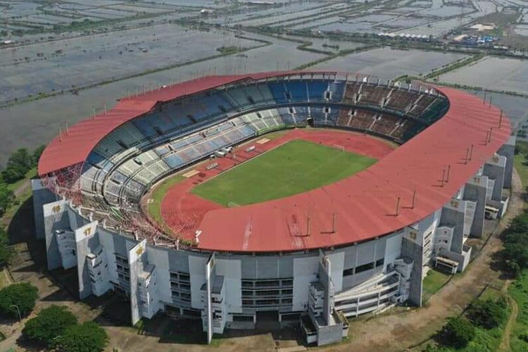 Stadion Gelora Bung Tomo, Surabaya