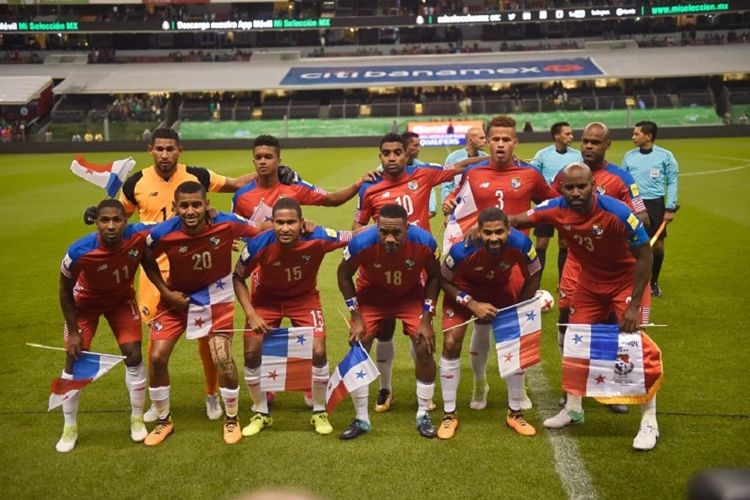 Skuad timnas Panama saat menghadapi Meksiko pada kualifikasi Piala Dunia 2018 di Mexico City, 1 September 2017. 