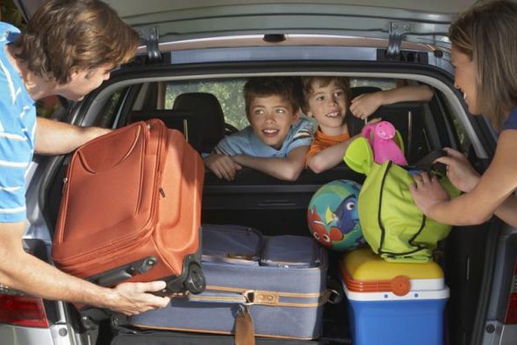 Ilustrasi Bawaan Kala Liburan