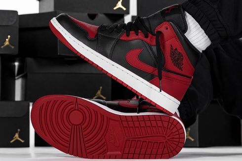 Air Jordan 1 Mid Banned, Alternatif buat Pecinta Siluet Chicago Bulls