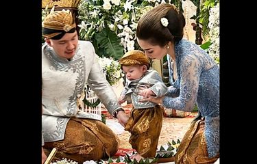 Anak Nikita Willy, Baby Issa Jalani Tradisi Tedak Siten