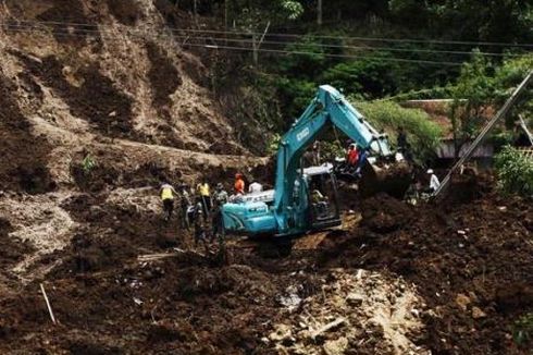 Satu Keluarga di Pesisir Barat Tewas Tertimbun Longsor