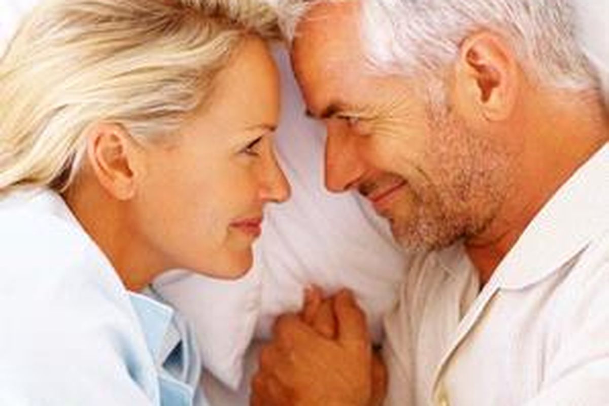 Pengalaman seks lebih hebat saat usia matang.