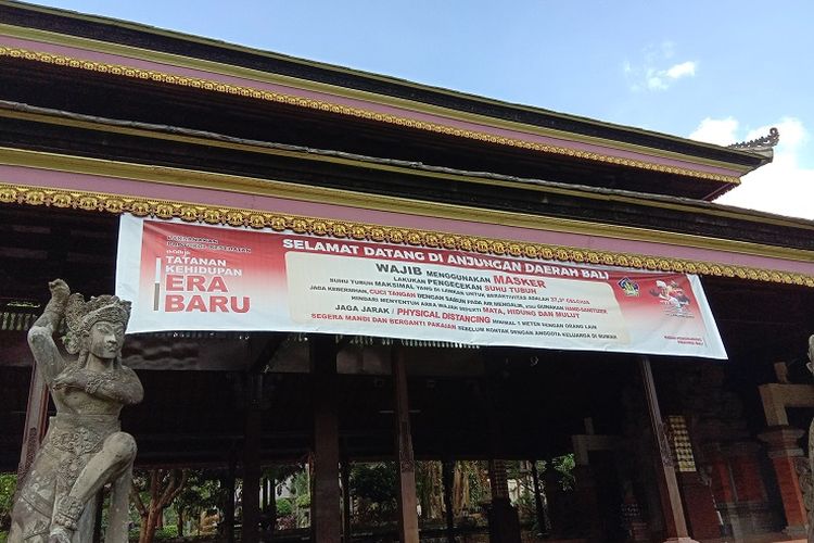 Anjungan Bali di Taman Mini Indonesia Indah (TMII), Minggu (5/7/2020).